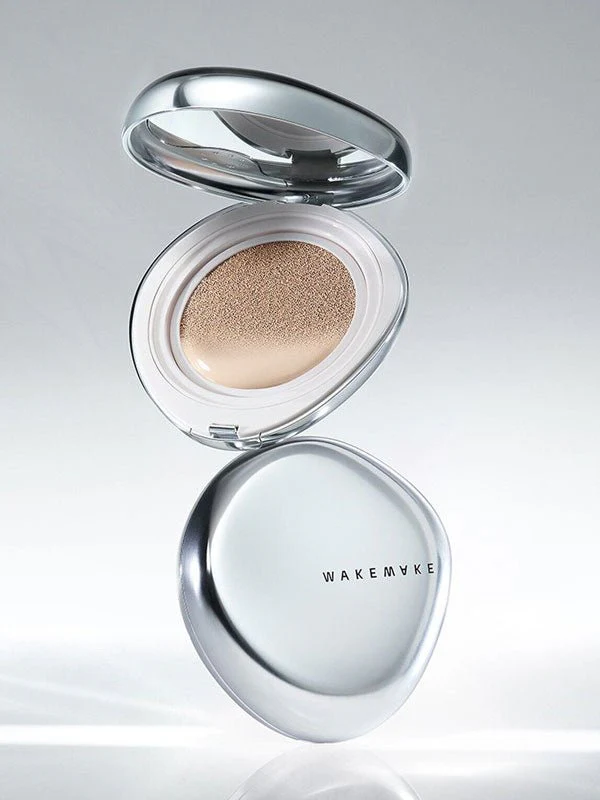 WakeMake Water Velvet Cushion Foundation